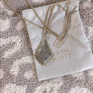Kendra Scott Aiden Long Pendant Necklace Gold
